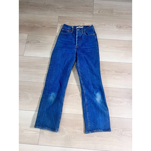 Levi's 501 Button-up Medium Wash Blue Jeans Size 25 - Picture 1 of 11